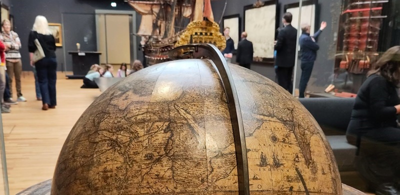 globe Rijksmuseum